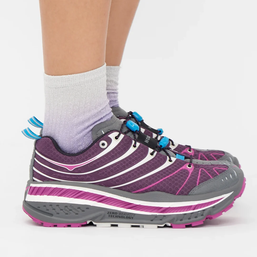 【2024年 発売】HOKA STINSON EVO OG “Aubergine/Fuchsia” (ホカ)