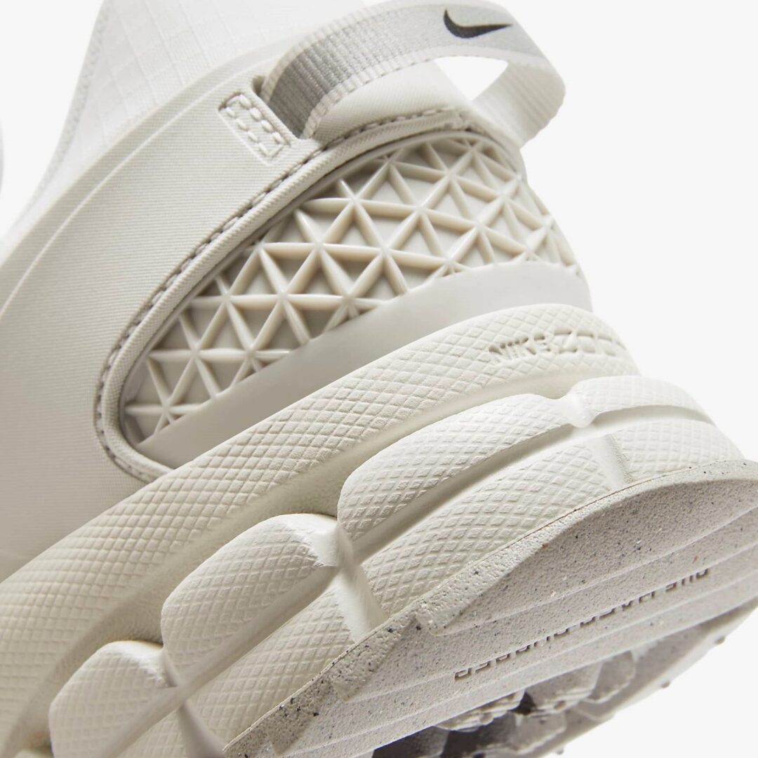 【2024年 発売】NIKE ZOOM VOMERO ROAM “Summit White/Light Bone” (ナイキ ズーム ボメロ ローム “サミットホワイト/ライトボーン”) [HV5951-100]