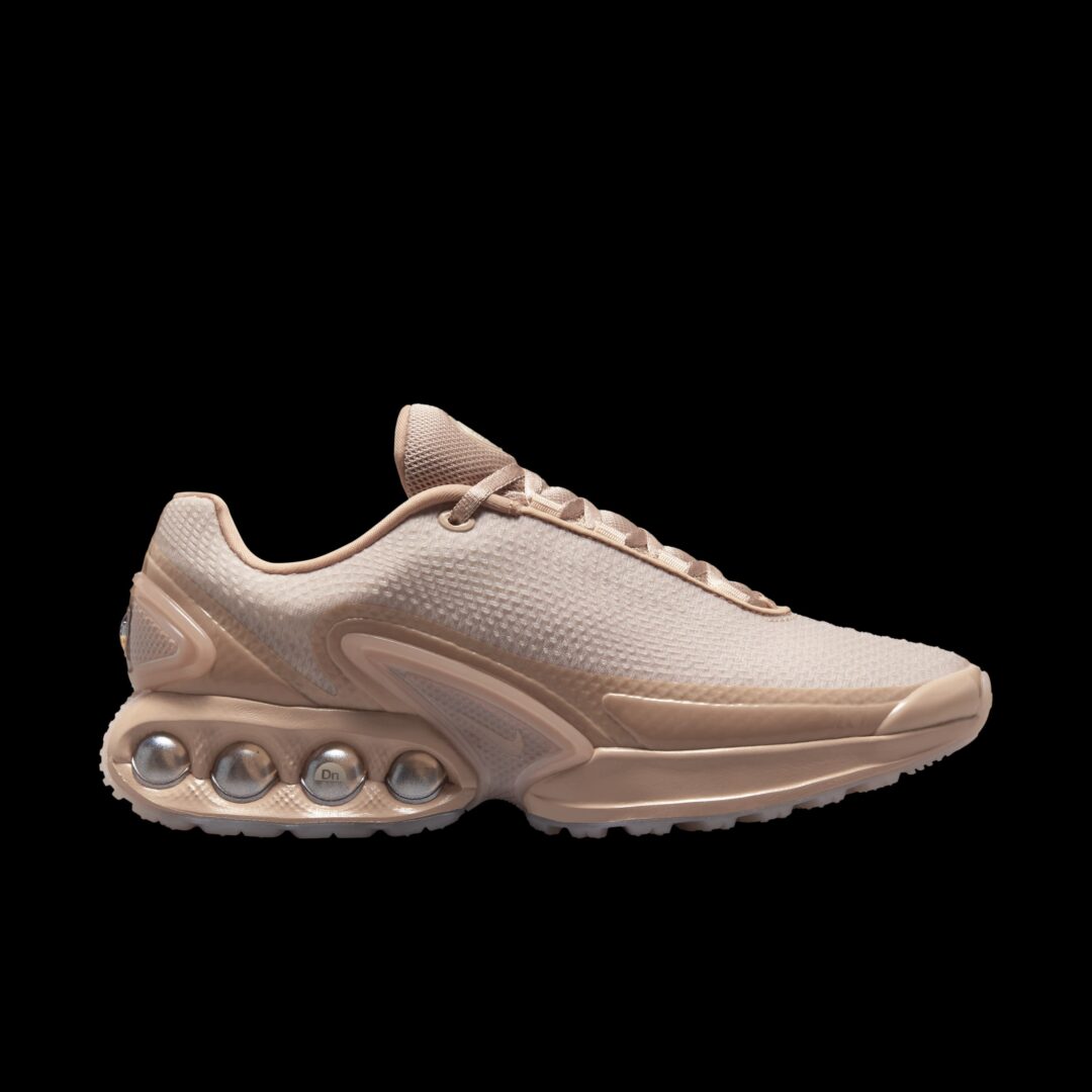 【2024年 12/20 発売】メイクアップアーティスト「イサマヤ・フレンチ」× NIKE AIR MAX DN “Beige/Chocolate Brown” (Isamaya Ffrench ナイキ エア エア マックス ディーエヌ “ベージュ/チョコレートブラウン”)