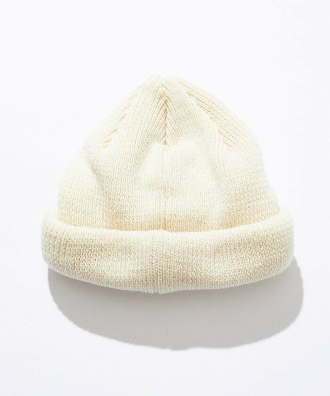 ブリティッシュ/アメリカンウールの糸をブレンドしたCAHLUMN “Wool Rib Beanie” (カウラム “ウール リブ ビーニー”)