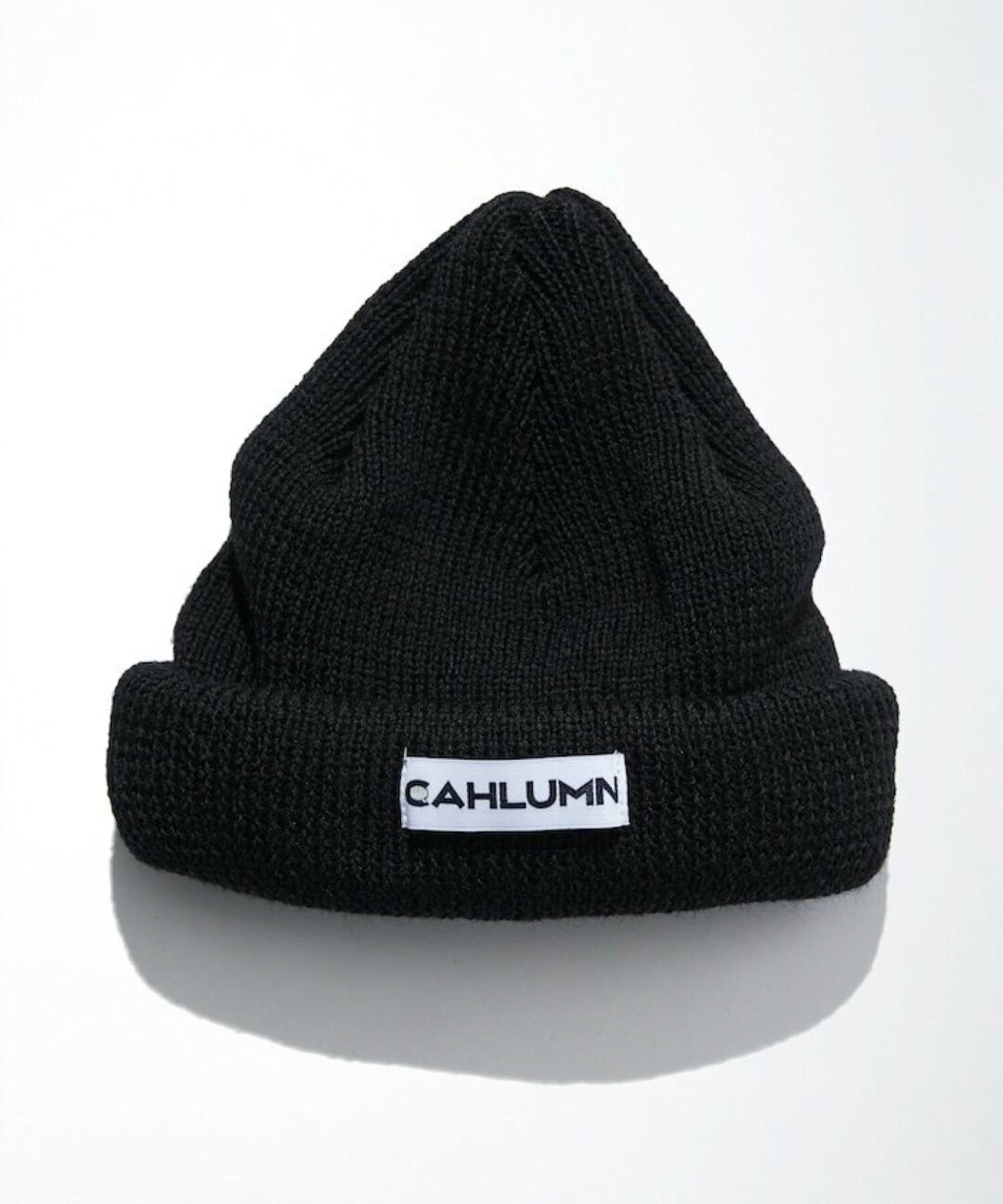 ブリティッシュ/アメリカンウールの糸をブレンドしたCAHLUMN “Wool Rib Beanie” (カウラム “ウール リブ ビーニー”)