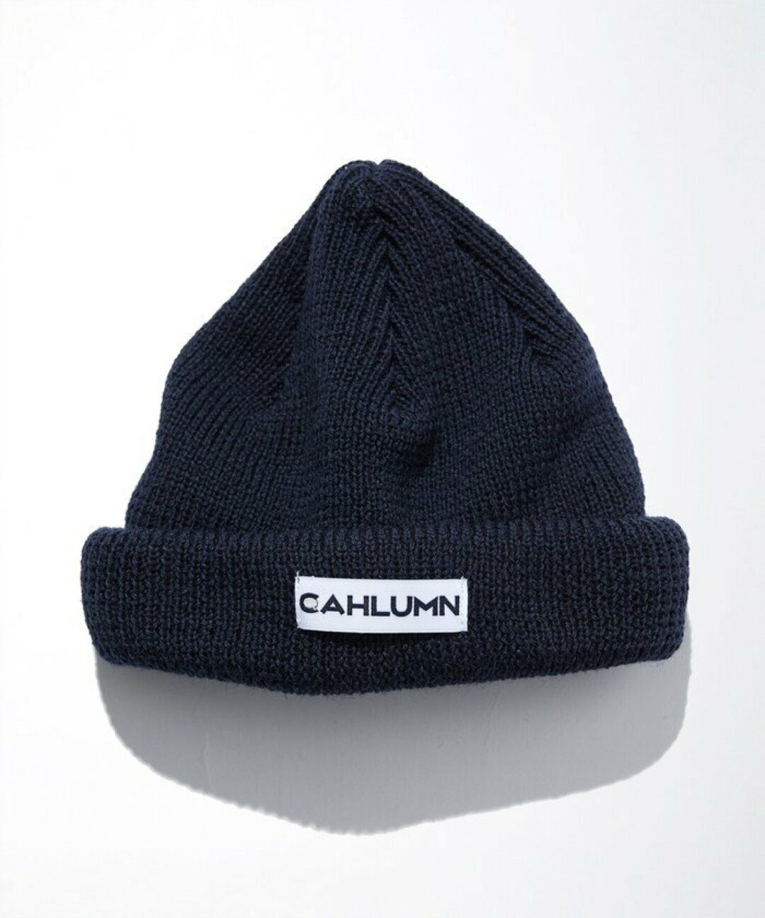 ブリティッシュ/アメリカンウールの糸をブレンドしたCAHLUMN “Wool Rib Beanie” (カウラム “ウール リブ ビーニー”)