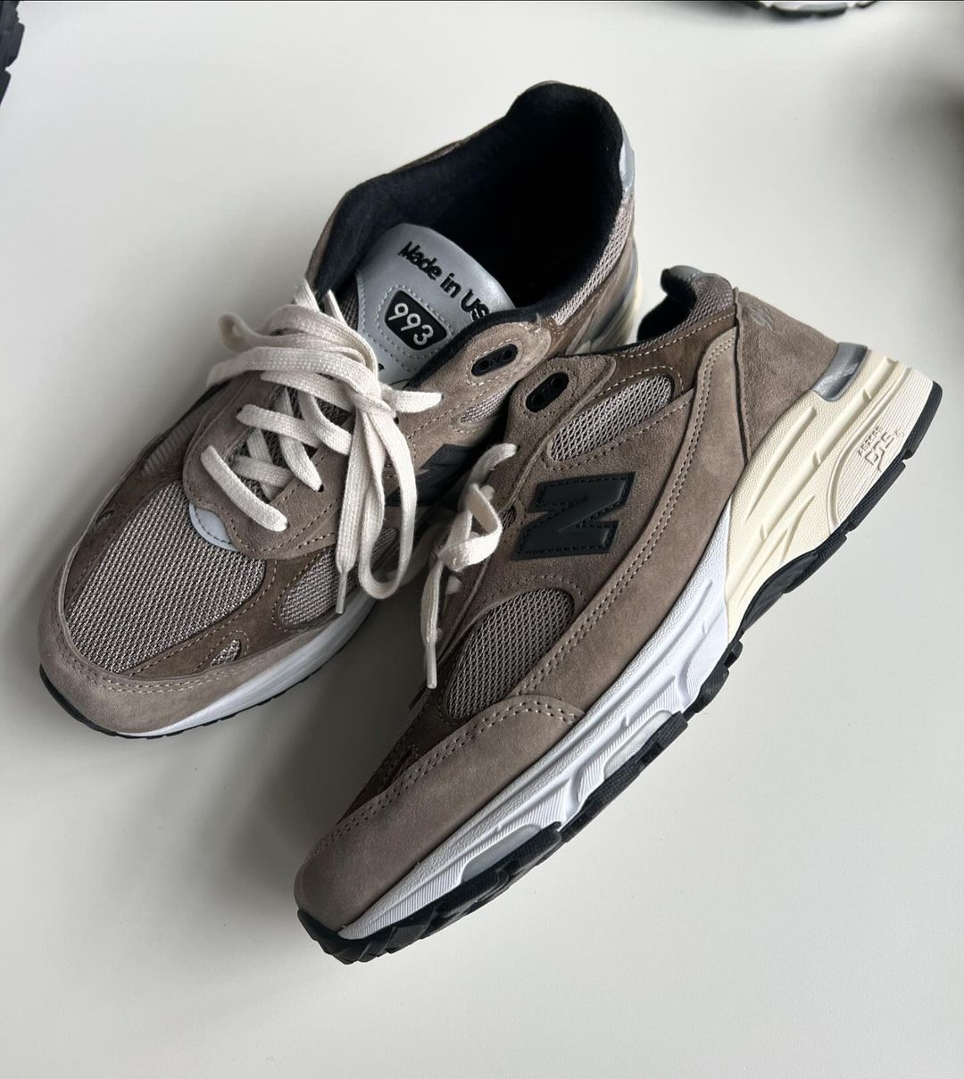 【国内 2025年 1/24 発売】JJJJound × New Balance U993 JD/JJ Made in USA (ジョウンド ニューバランス) [U993JD/U993JJ]