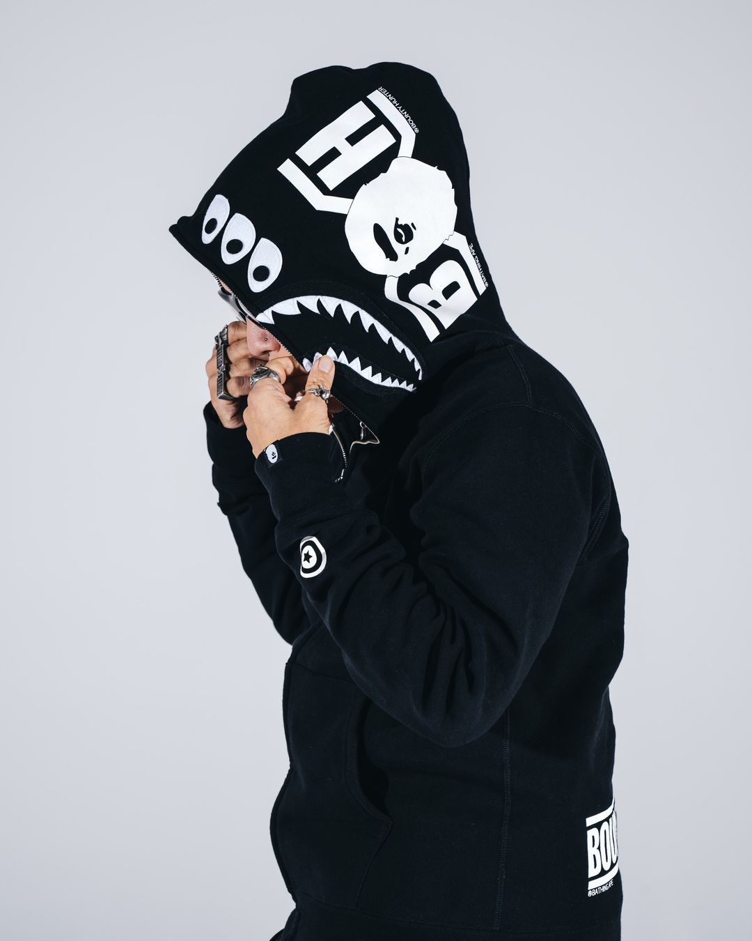 A BATHING APE × BOUNTY HUNTER 2024 FW 新作コレクションが 2024年 11/30 発売 (ア ベイシング エイプ バウンティハンター)