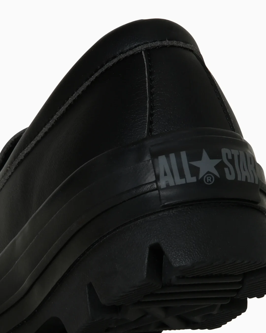 【2024年 12/17 発売】アーチラグソールを採用した CONVERSE ALL STAR CHUNK LOAFER (コンバース オールスター チャンク ローファー)