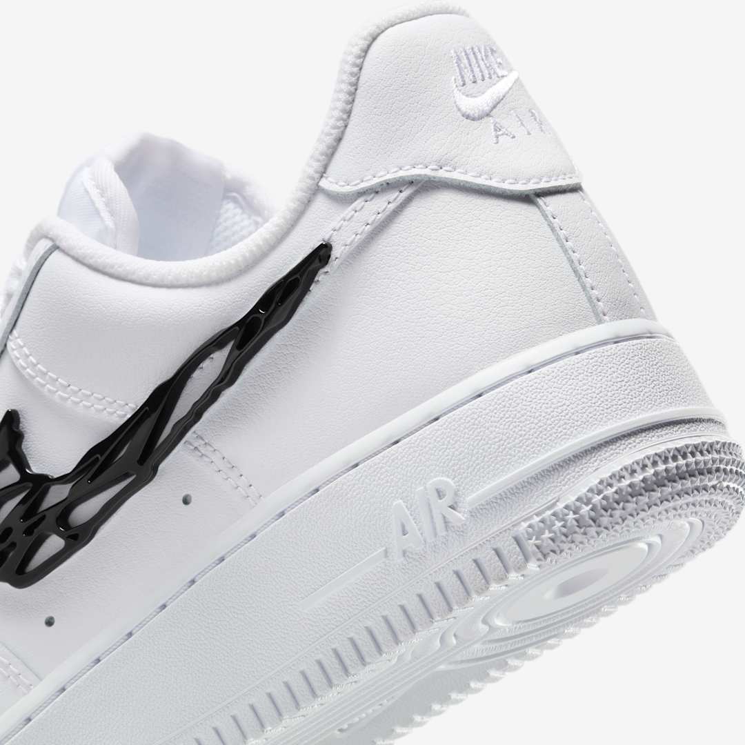 【2025年 発売予定】NIKE AIR FORCE 1 LOW “Liquid Metal Swoosh/White” (ナイキ エア フォース 1 ロー “リキッドメタルスウッシュ/ホワイト”) [IF1686-101]