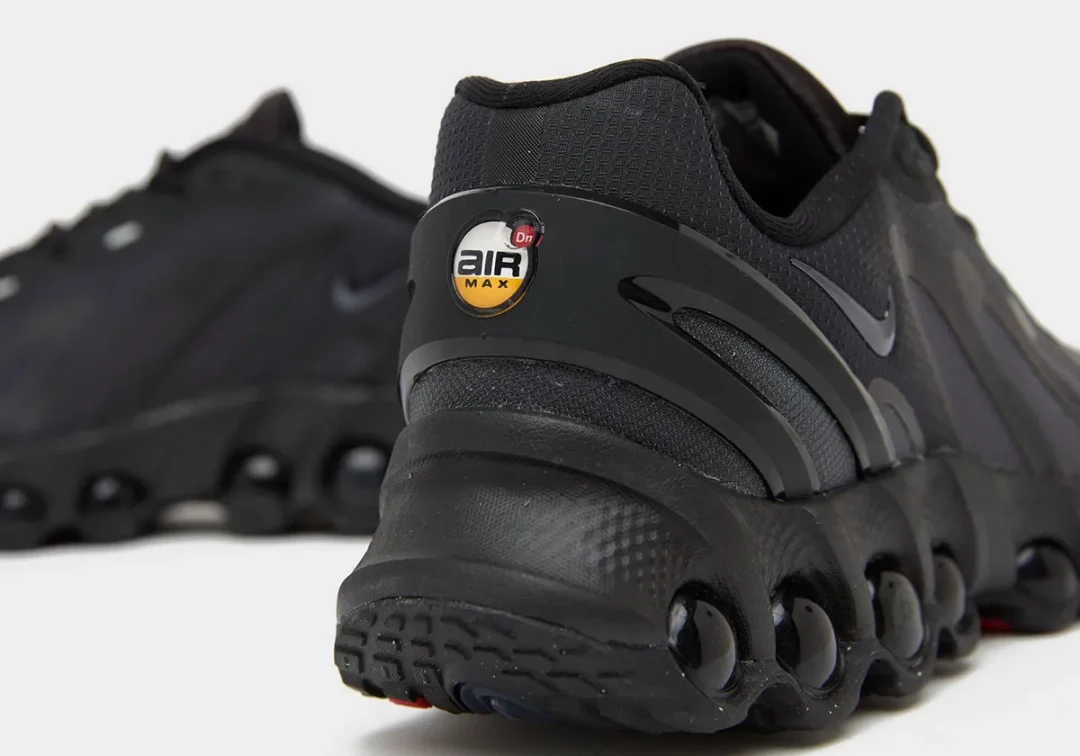 【2025年 3月 発売予定】NIKE AIR MAX DN8 “Triple Black” (ナイキ エア マックス ディーエヌエイト “トリプルブラック”) [FQ7860-002]