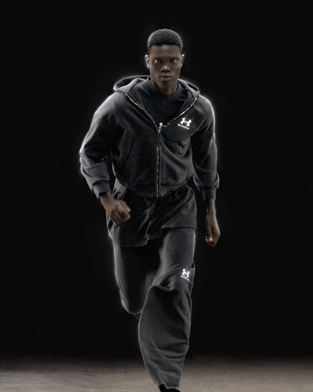 Balenciaga x UNDER ARMOUR コラボ 2025年 春が海外発売 (バレンシアガ アンダーアーマー)