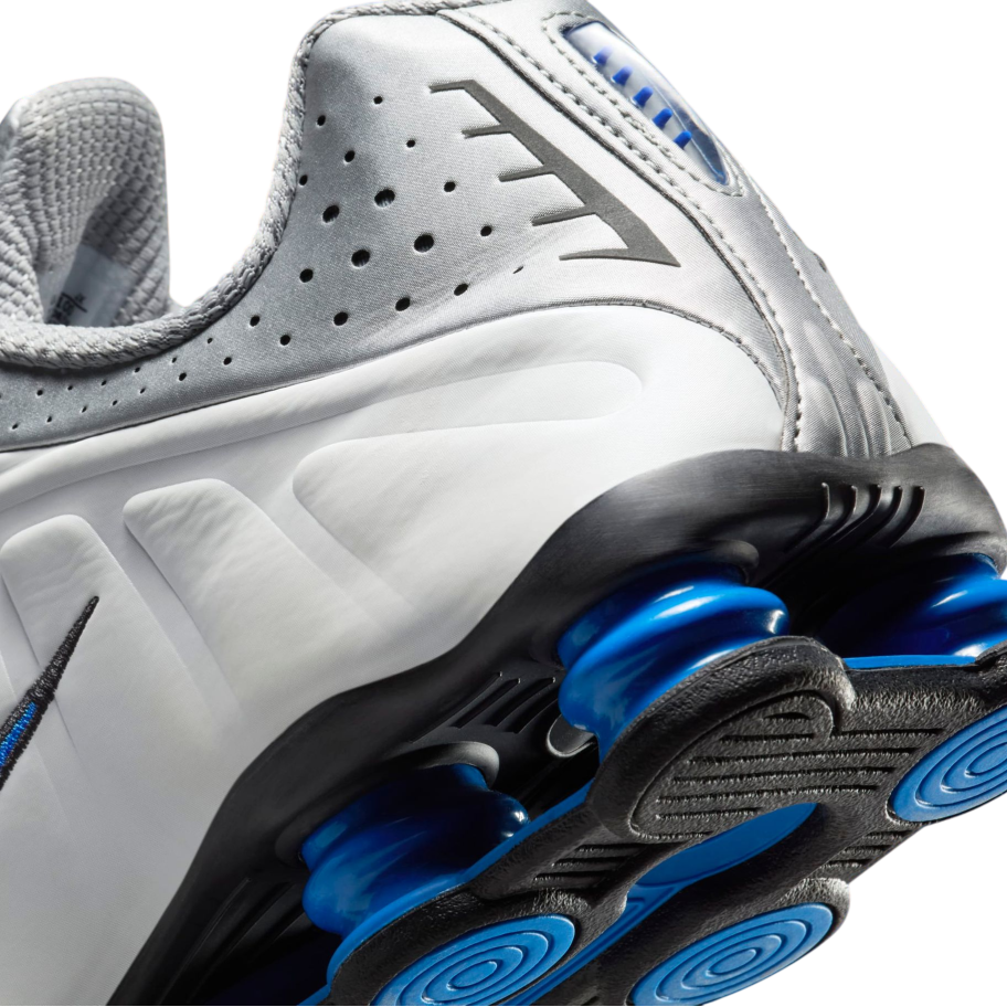 【2024年 12/7 発売】NIKE SHOX R4 “White/Metallic Silver/Royal” (ナイキ ショックス “ホワイト/メタリックシルバー/ロイヤル”) [HQ1988-100]