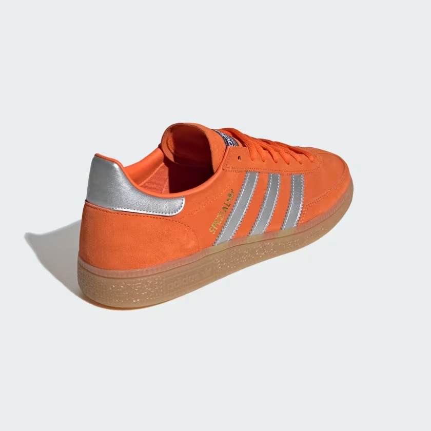 【2024年 12/4 発売】adidas Originals HANDBALL SPEZIAL “Alumina/Dark Brown/Gum” (アディダス オリジナルス ハンドボール スペツィアル “アルミナ/ダークブラウン/ガム”) [JH7557]