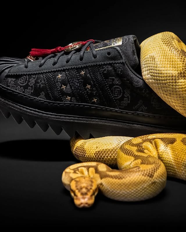 【2025年 1/16 発売予定】CLOT/Edison Chen × adidas Originals SUPERSTAR “Year Of The Snake” (クロット/エディソンチャン アディダス オリジナルス スーパースター “イヤー・オブ・ザ・スネーク″) [JR5114]