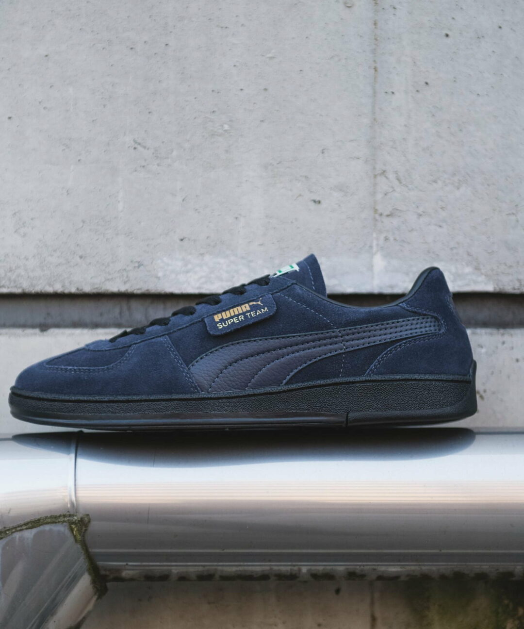 PUMA SUPER TEAM SD × URBAN RESEARCH DOORS “New Navy”が 2024年 12月下旬 発売 (プーマ スーパー チーム アーバンリサーチ ドアーズ)