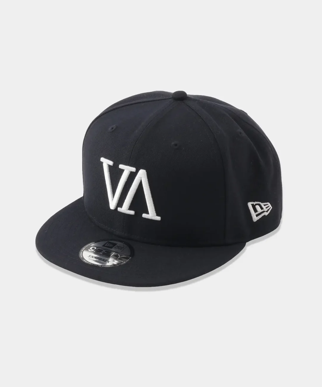 「藤原ヒロシ」ディレクション「V.A.」コラボアイテムがオンライン近日発売 (Hiroshi Fujiwara)