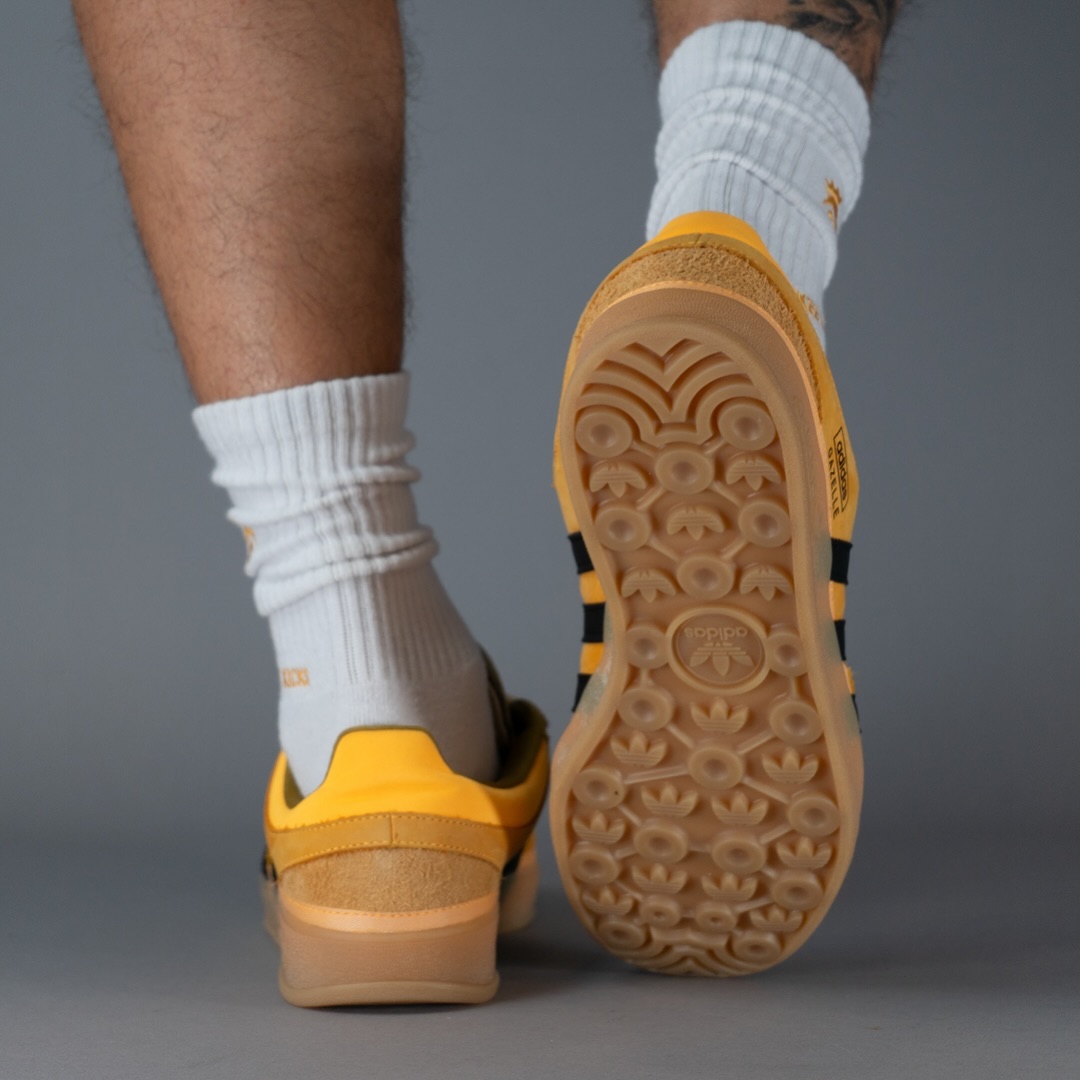 【サンプル/2025年】BAD BUNNY × adidas Originals GAZELLE INDOOR “Yellow” (バッドバニー アディダス オリジナルス ガゼル インドア)