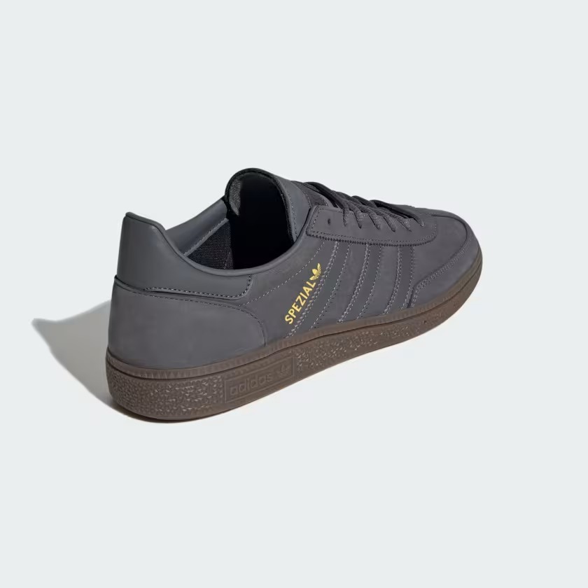 【2024年 12/2 発売】adidas Originals HANDBALL SPEZIAL “Grey Five/Carbon” (アディダス オリジナルス ハンドボール スペツィアル “グレーファイブ/カーボン”) [JH5437]