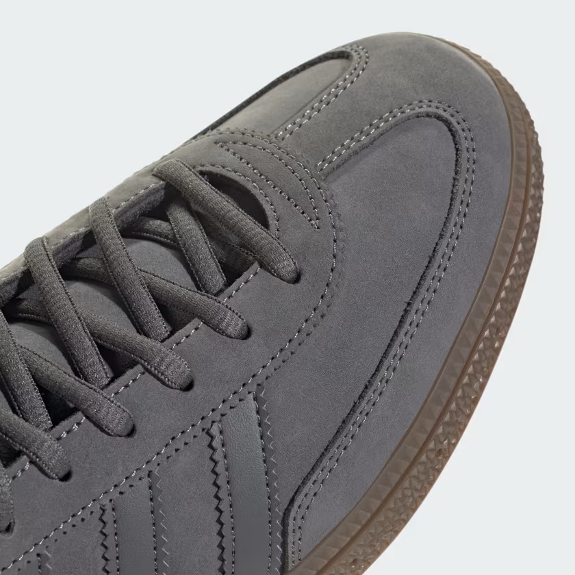 【2024年 12/2 発売】adidas Originals HANDBALL SPEZIAL “Grey Five/Carbon” (アディダス オリジナルス ハンドボール スペツィアル “グレーファイブ/カーボン”) [JH5437]