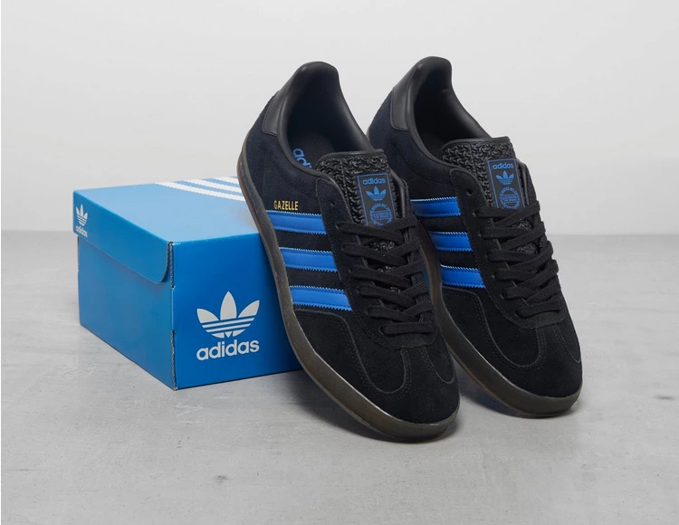 【2025年 発売】adidas Originals GAZELLE “Core Black/Blue/Gum” (アディダス オリジナルス ガゼル “ブラック/ブルー/ガム”) [JQ2692]