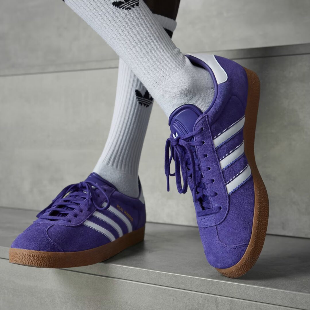 【2025年 2/11 発売】Real Madrid × adidas Originals GAZELLE “University Purple” (レアル・マドリード アディダス オリジナルス ガゼル “ユニバーシティパープル”) [JS3041]