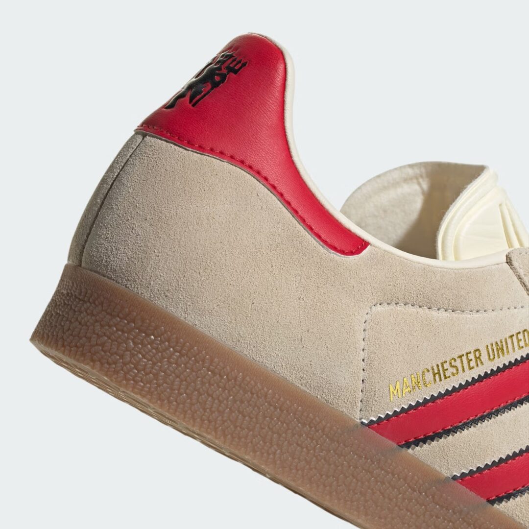 【2025年 2/12 発売】Manchester United × adidas Originals GAZELLE “Red Devils” (マンチェスター・ユナイテッド アディダス オリジナルス ガゼル “レッドデビル”) [JS3040]