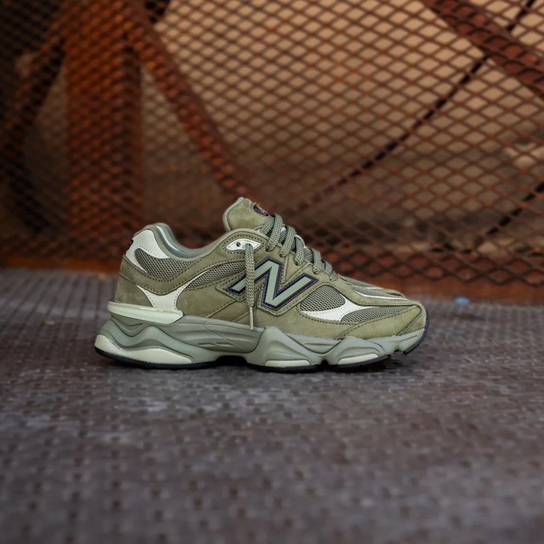 【2025年 発売】New Balance U9060 ZGD “Dark Olive/Black” (ニューバランス) [U9060ZGD]