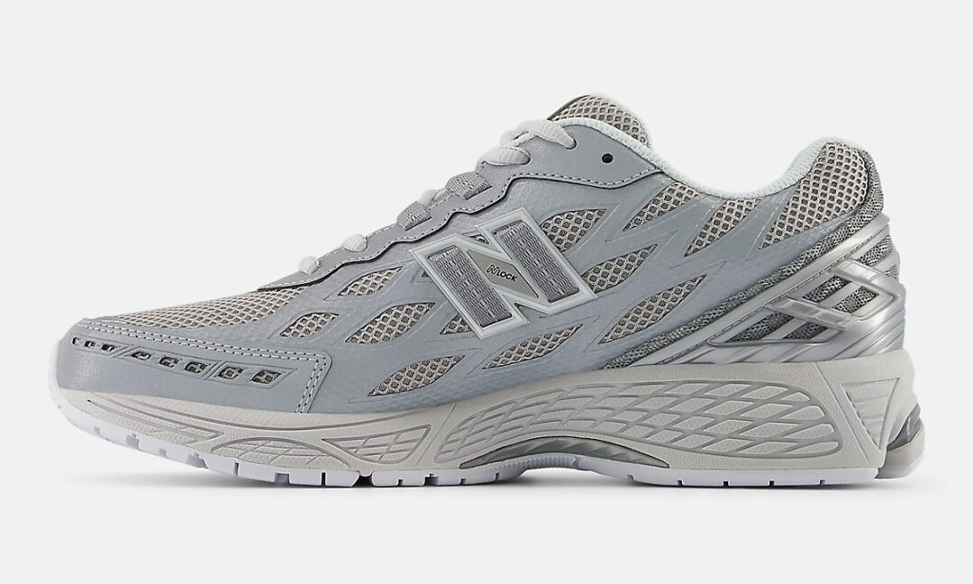 【2025年 発売】New Balance U1906 WFE “Silver Metallic/White” (ニューバランス) [U1906WFE]