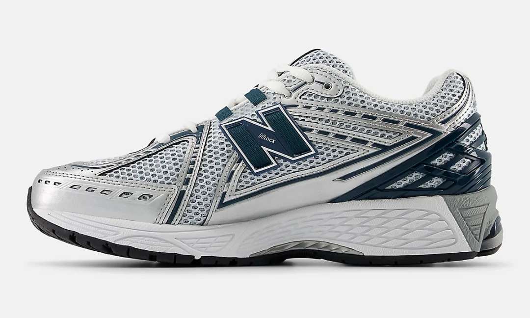 【2025年 発売】New Balance U1906 RCE “Silver Metallic/Deep Ocean/White” (ニューバランス) [U1906RCE]