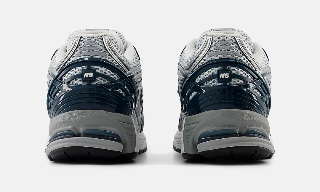 【2025年 発売】New Balance U1906 RCE “Silver Metallic/Deep Ocean/White” (ニューバランス) [U1906RCE]