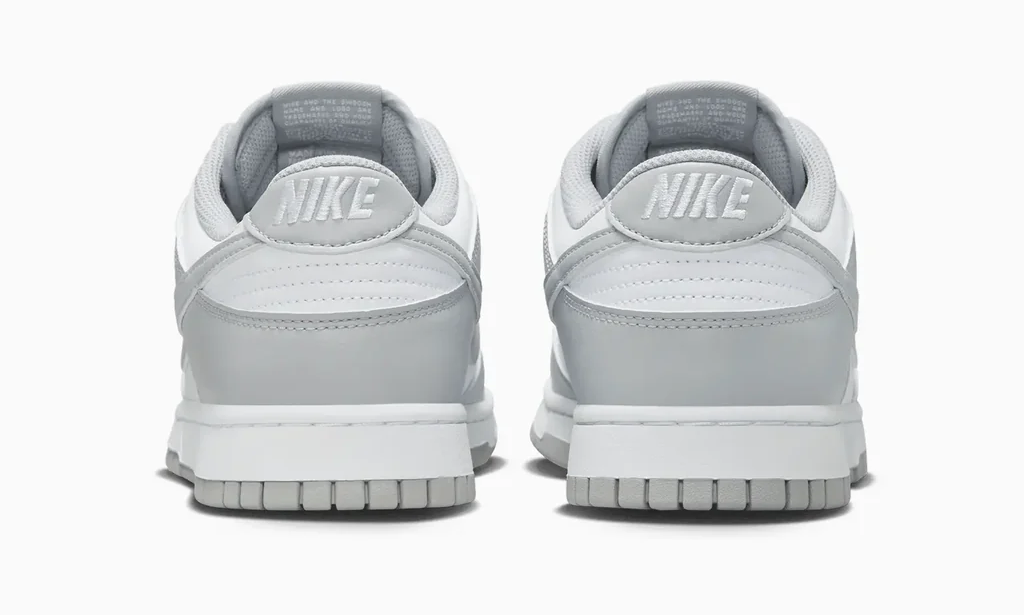 【2025年 発売】NIKE DUNK LOW RETRO “White/Light Smoke Grey” (ナイキ ダンク ロー レトロ “ホワイト/ライトスモークグレー”) [HF5441-105]