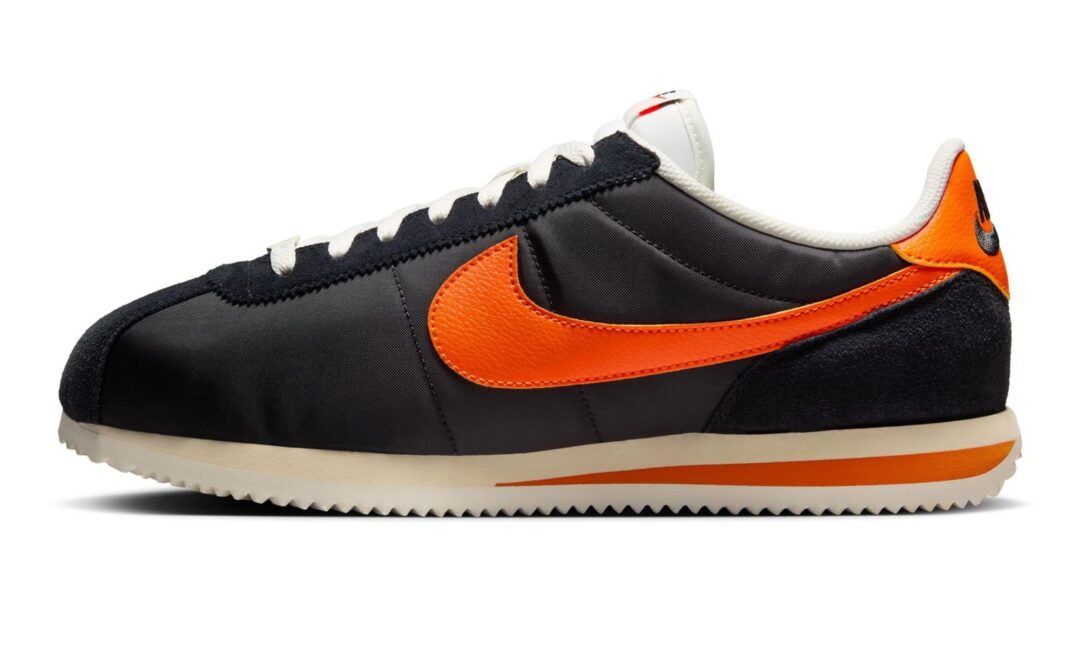 【2025年 発売】NIKE CORTEZ TXT “Black/Safety Orange” (ナイキ コルテッツ テキスタイル “ブラック/セフティオレンジ”) [HF0263-003]