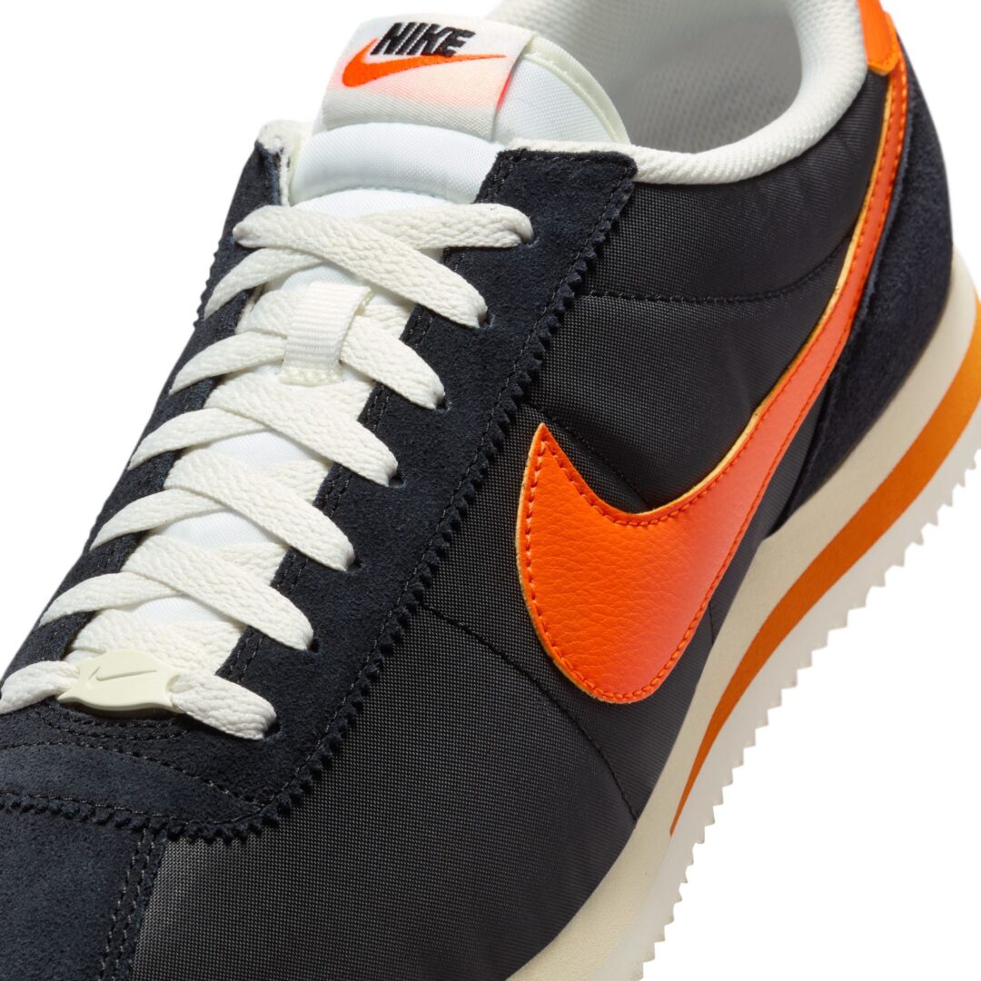 【2025年 発売】NIKE CORTEZ TXT “Black/Safety Orange” (ナイキ コルテッツ テキスタイル “ブラック/セフティオレンジ”) [HF0263-003]