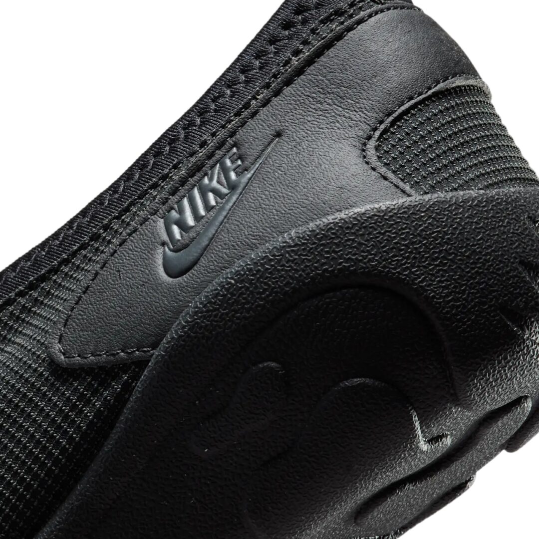 【2025年 1/15 発売】NIKE AQUA TURF “Black/Off Noir” (ナイキ アクア ターフ “ブラック/オフノワール”) [FZ5627-001]