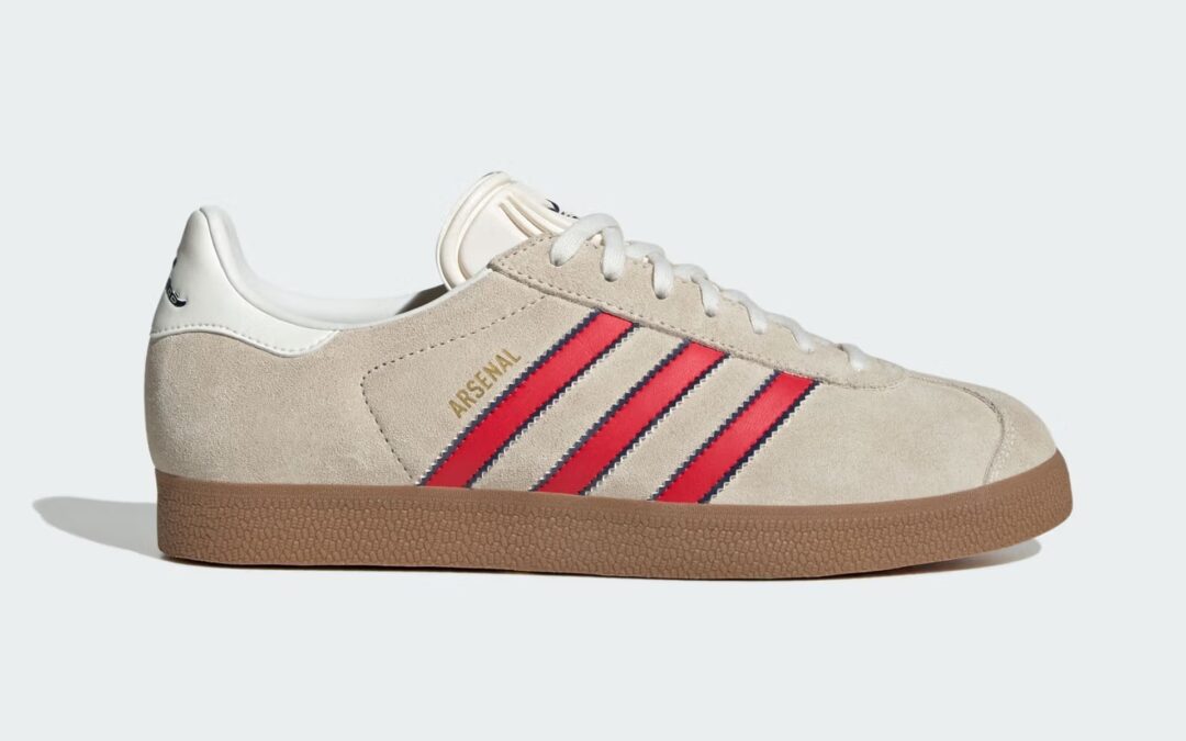 【2025年 2/11 発売】Arsenal × adidas Originals GAZELLE “Off-White/Better Scarlett” (アーセナル アディダス オリジナルス ガゼル “オフホワイト/ベタースカーレット”) [JS3042]