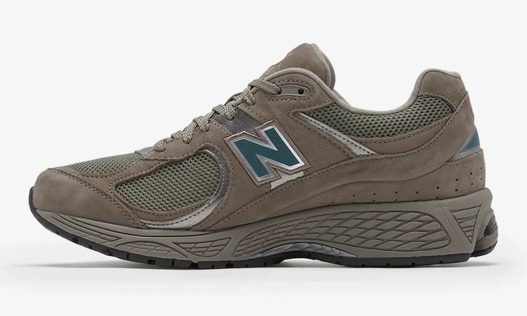 【2025年 1/9 発売】New Balance U2002 ROA “Brown” (ニューバランス) [U2002ROA]