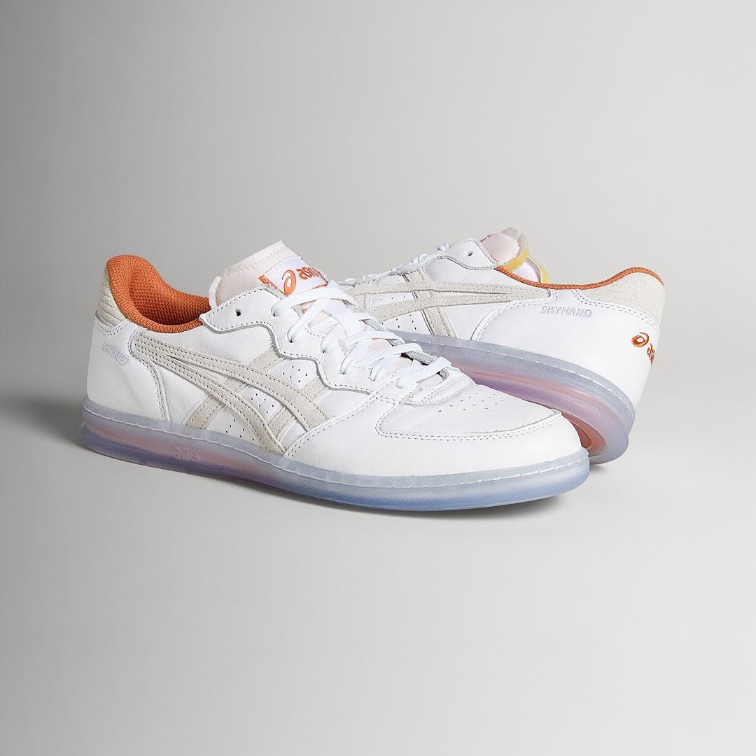 【2025年 3/1 発売】ASICS SKYHAND OG “White/Orange/Blue” (アシックス スカイハンド OG) [1203A613.100/1203A613.200]