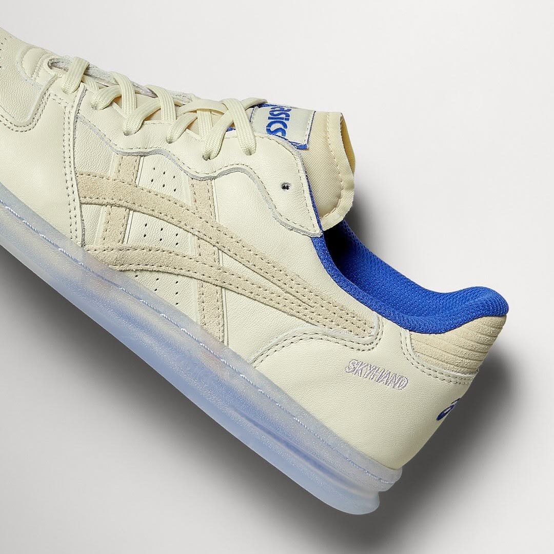 【2025年 3/1 発売】ASICS SKYHAND OG “White/Orange/Blue” (アシックス スカイハンド OG) [1203A613.100/1203A613.200]