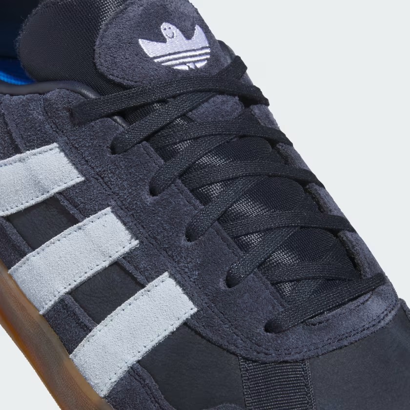 【2025年 2/6 発売】adidas Originals ALOHA SUPER “Legend Ink/Clear Sky/Gum” (アディダス オリジナルス アロハ スーパー “インク/クリアスカイ/ガム”) [JH8137]