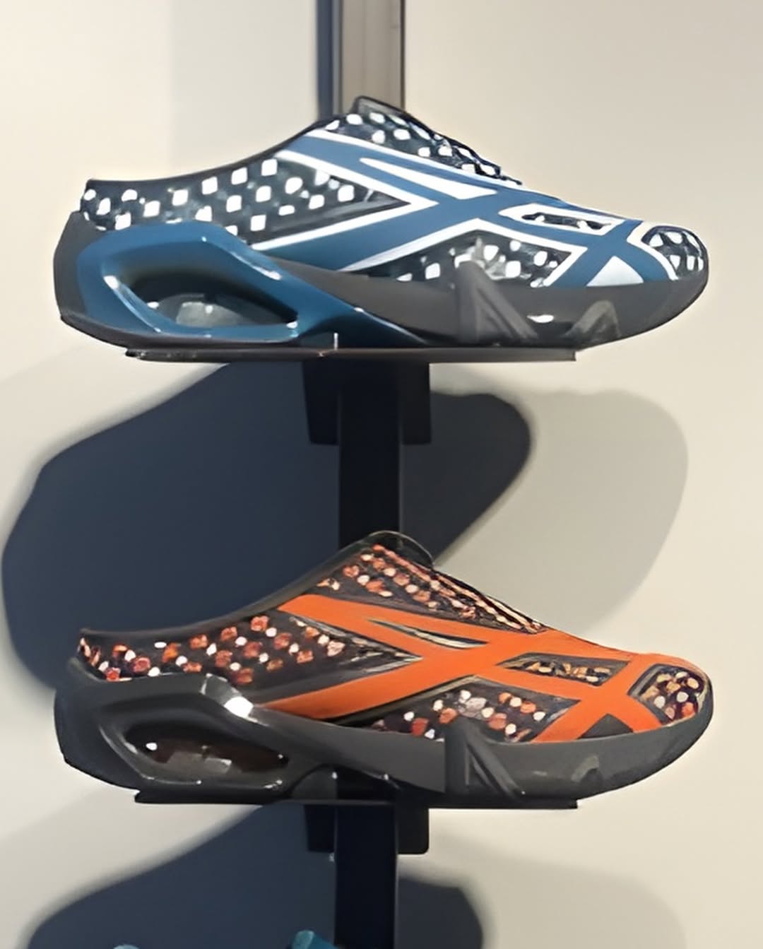 【2025 FW】KIKO KOSTADINOV × ASICS NOVALIS GEL-STYRAX (キコ・コスタディノフ アシックス ノヴァリス ゲルスタイラクス)