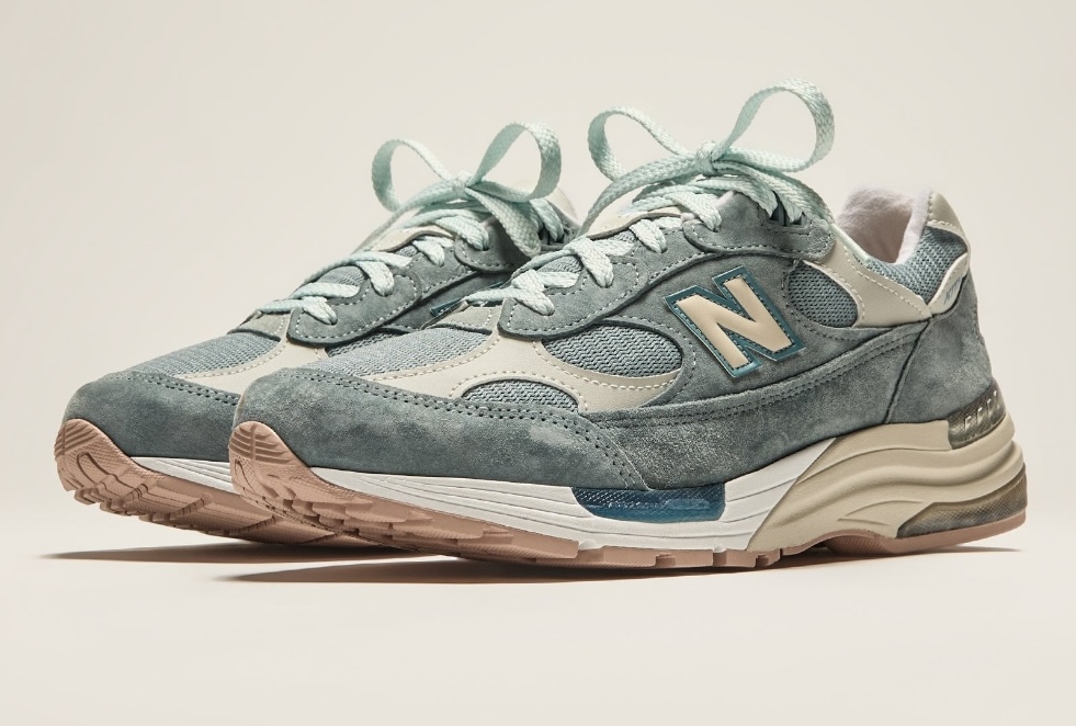 【2025年 3/21 発売予定】KITH x New Balance 992 “Blue” (キス ニューバランス)