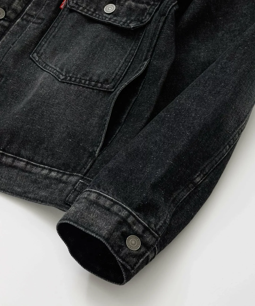 Levi’s x BIOTOP “TYPE 2 TRUCKER BLK EX”が2025年 2/14 発売 (リーバイス ビオトープ)