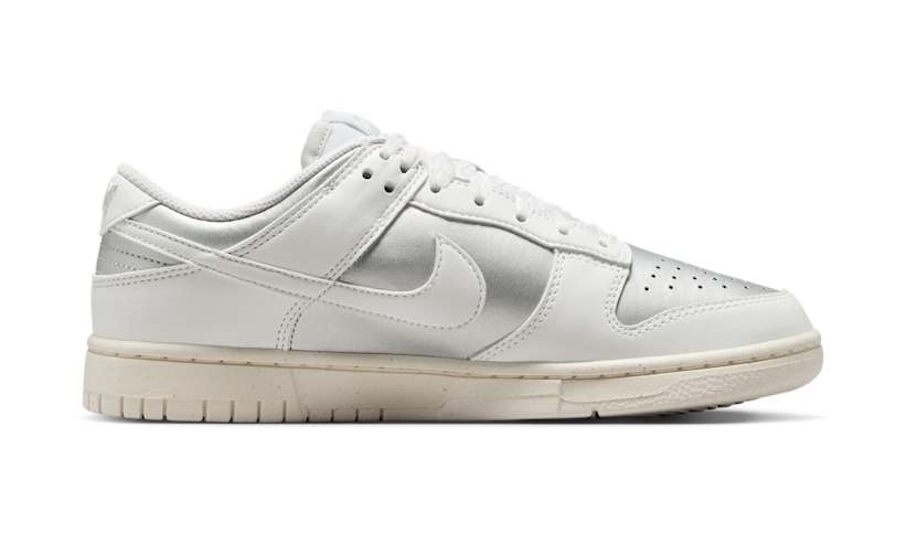 【2025年 夏 発売予定】NIKE W DUNK LOW “Next Nature/Metallic Platinum” (ナイキ ウィメンズ ダンク ロー “ネクスト ネイチャー/メタリックプラチナム”) [IB7311-001]