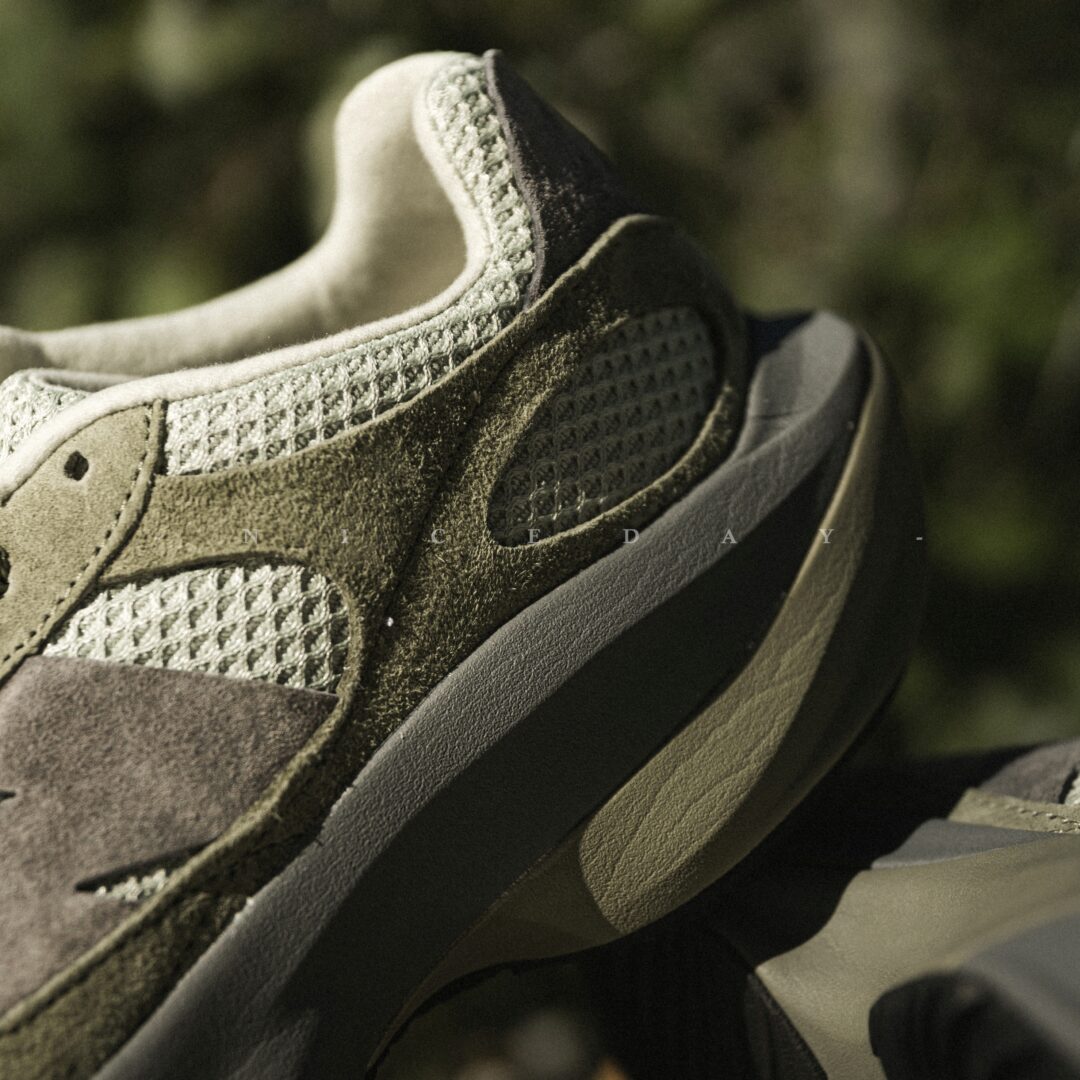 【2025年 2/22 発売・国内流通限定】New Balance WARPED RUNNER UWRPDHSD “Khaki” (ニューバランス ワープドランナー)