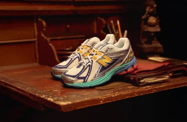 【2025年 3/7 発売】DTLR x New Balance 1906R “Moon Sign” (ニューバランス)