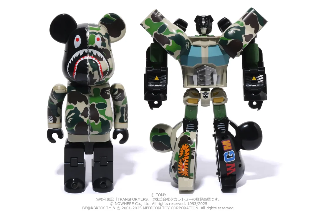 トランスフォームする、A BATHING APE × TRANSFORMERS × BE@RBRICK「ABC CAMO SHARK CONVOY & BABY MILO CONVOY」が2025年 3/22 発売 (ア ベイシング エイプ トランスフォーマー ベアブリック)