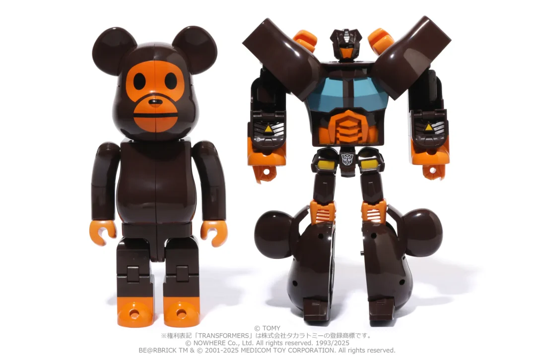 トランスフォームする、A BATHING APE × TRANSFORMERS × BE@RBRICK「ABC CAMO SHARK CONVOY & BABY MILO CONVOY」が2025年 3/22 発売 (ア ベイシング エイプ トランスフォーマー ベアブリック)