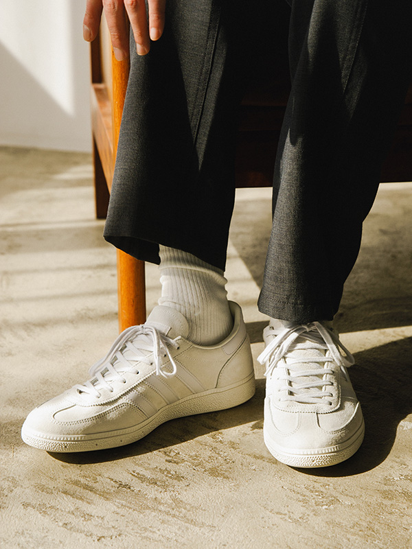 【2025年 3/28 発売】URBAN RESEARCH DOORS × adidas Originals HANDBALL SPEZIAL EXCLUSIVE “Off White” (アーバンリサーチ ドアーズ アディダス オリジナルス ハンドボール スペツィアル) [JQ6155]