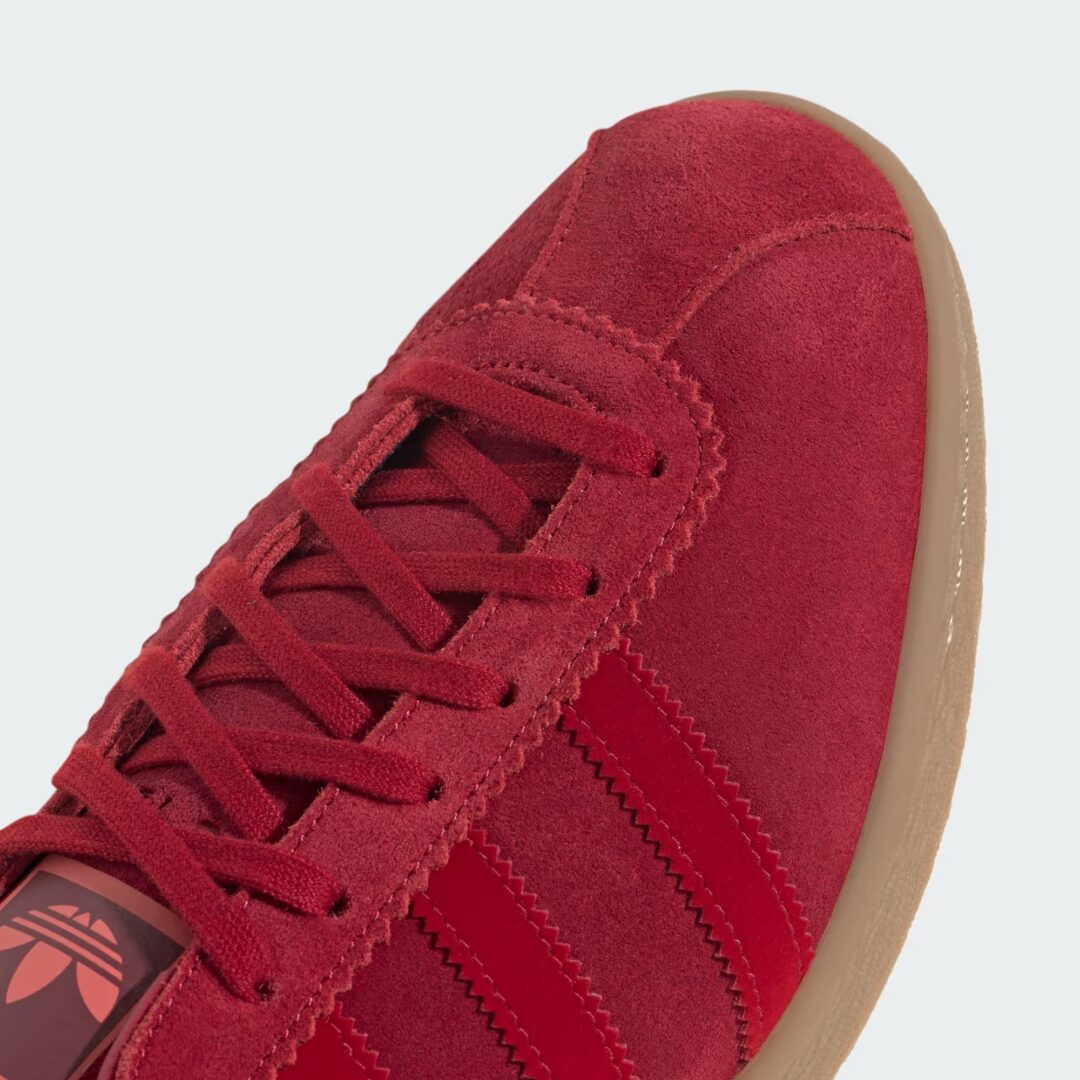 【国内 2025年 3/10 発売】adidas Originals TOBACCO “Team Victory Red” (アディダス オリジナルス タバコ “チームビクトリーレッド”) [JP9653]