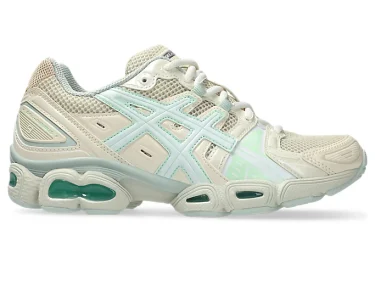 【2025年 発売】ASICS W GEL-NIMBUS 9 “Vanilla/White” (アシックス ゲルニンバス) [1202A278.250]