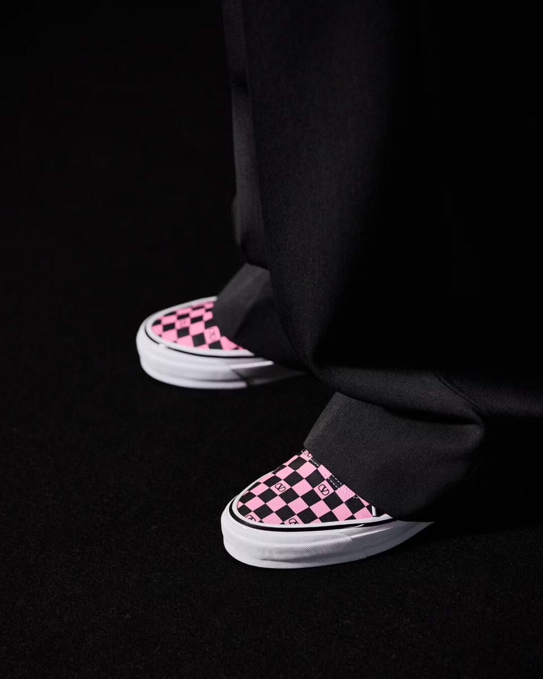 【2025 FW】Valentino × VANS コラボレーション (ヴァレンティノ バンズ 2025年 秋冬)