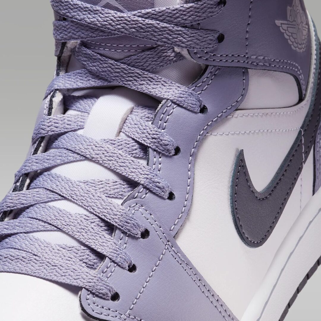 【2025年 3/10 発売】NIKE AIR JORDAN 1 MID “White/Indigo Haze” (ナイキ エア ジョーダン 1 “ホワイト/インディゴヘイズ”) [DQ8426-145]