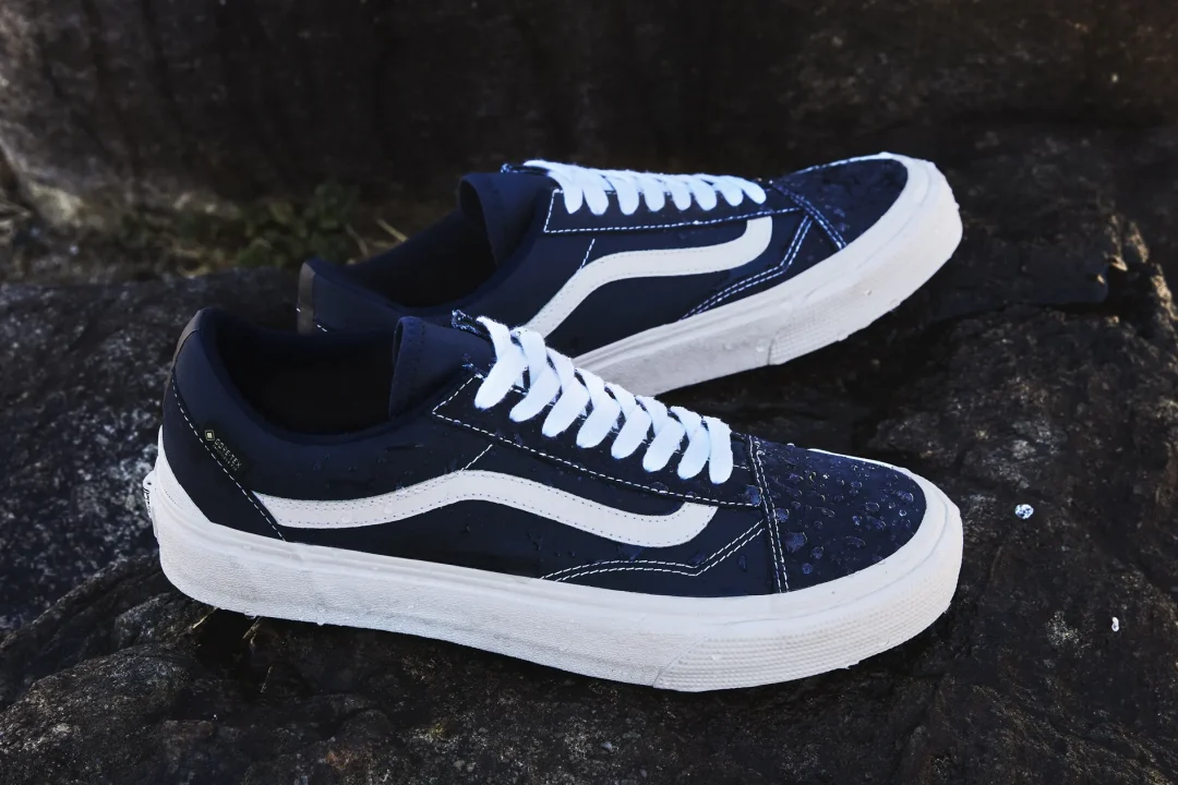 【2025年 3/15 発売】VANS OLD SKOOL GORE-TEX “Black/Navy” (バンズ オールドスクール ゴアテックス “ブラック/ネイビー”) [VN0009QGNWD/VN0009QGBPB]